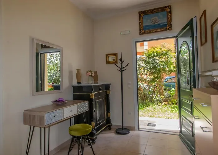 Sophie's Garden Potamós